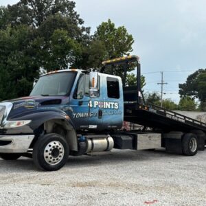 2017 International 4300 S/A 20’ Roll Back Tow Truck Tilt Deck Cummins bidadoo